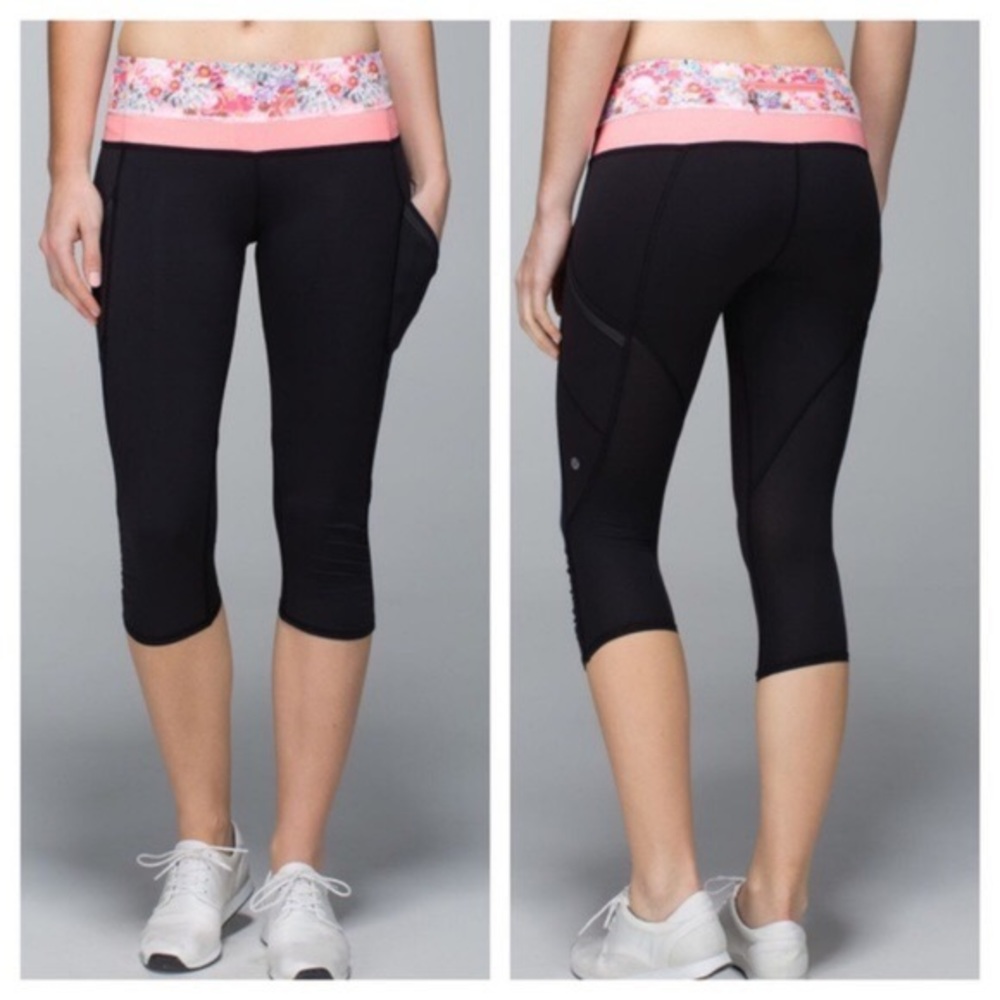 ⭐️PRICED TO SELL⭐️ LULULEMON RUN A MARATHON CROP TIGHT ll FLOWABUNGA